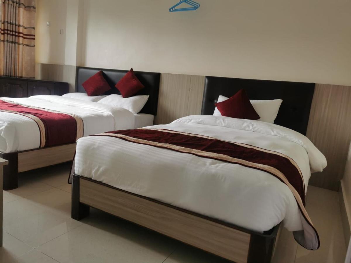 קטמנדו Om Bramha Hotel מראה חיצוני תמונה