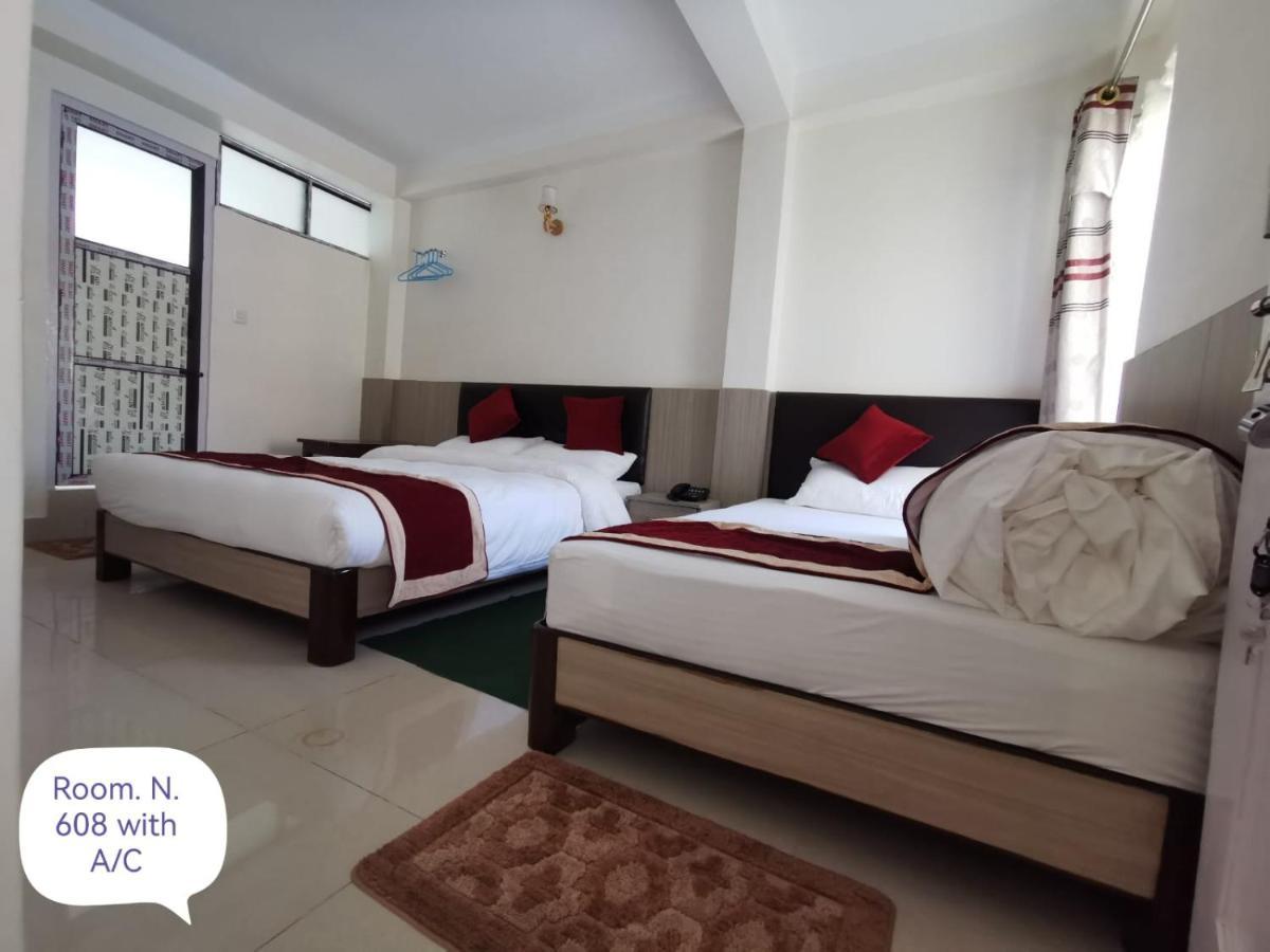 קטמנדו Om Bramha Hotel מראה חיצוני תמונה
